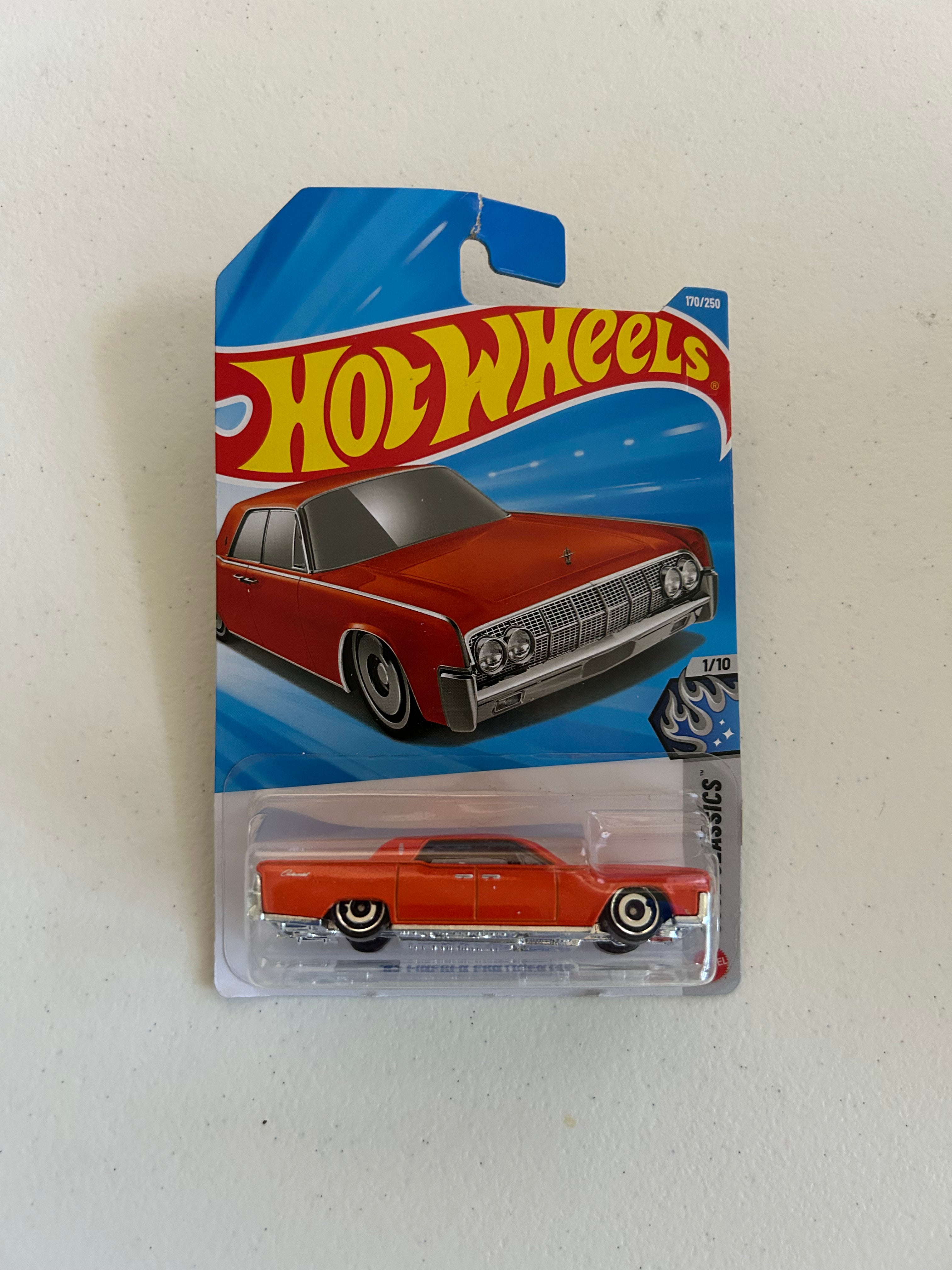 ‘84 Lincoln Continental